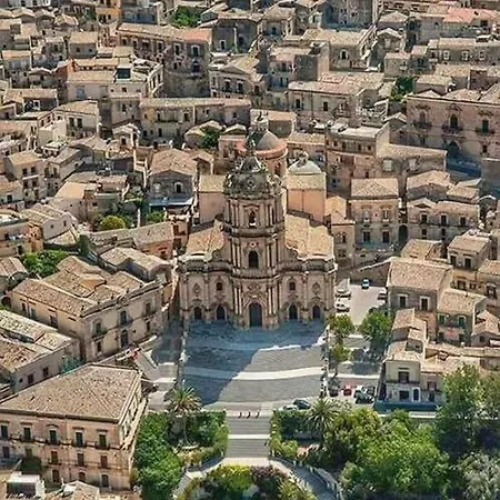 Fra Mare A Campagna-short Lets Casa de Férias Modica